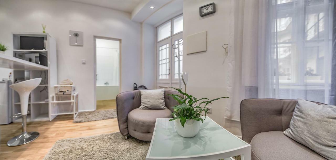 Diamond Apartman Near To Basilica Boedapest Buitenkant foto